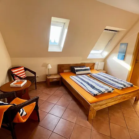 Kolibri Guest house Hemmoor
